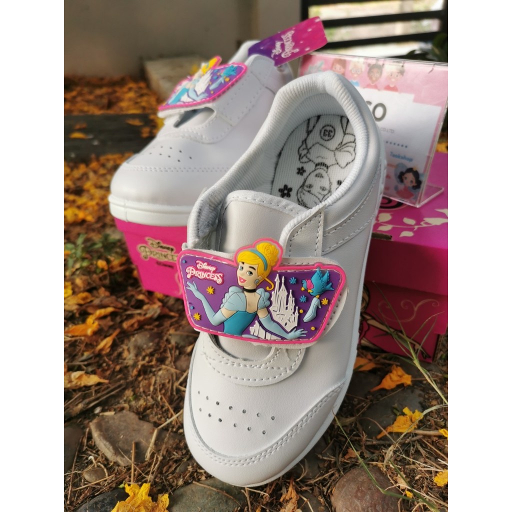 รองเท้านักเรียน Gerry Gang  มีไฟ รองเท้าพละ ผ้าใบเด็ก เกริ์ลรี่แก็งค์ เจ้าหญิง ลายใหม่ ก่อนวางห้าง พร้อมส่งทุกไซด์ - รูปที่ 6