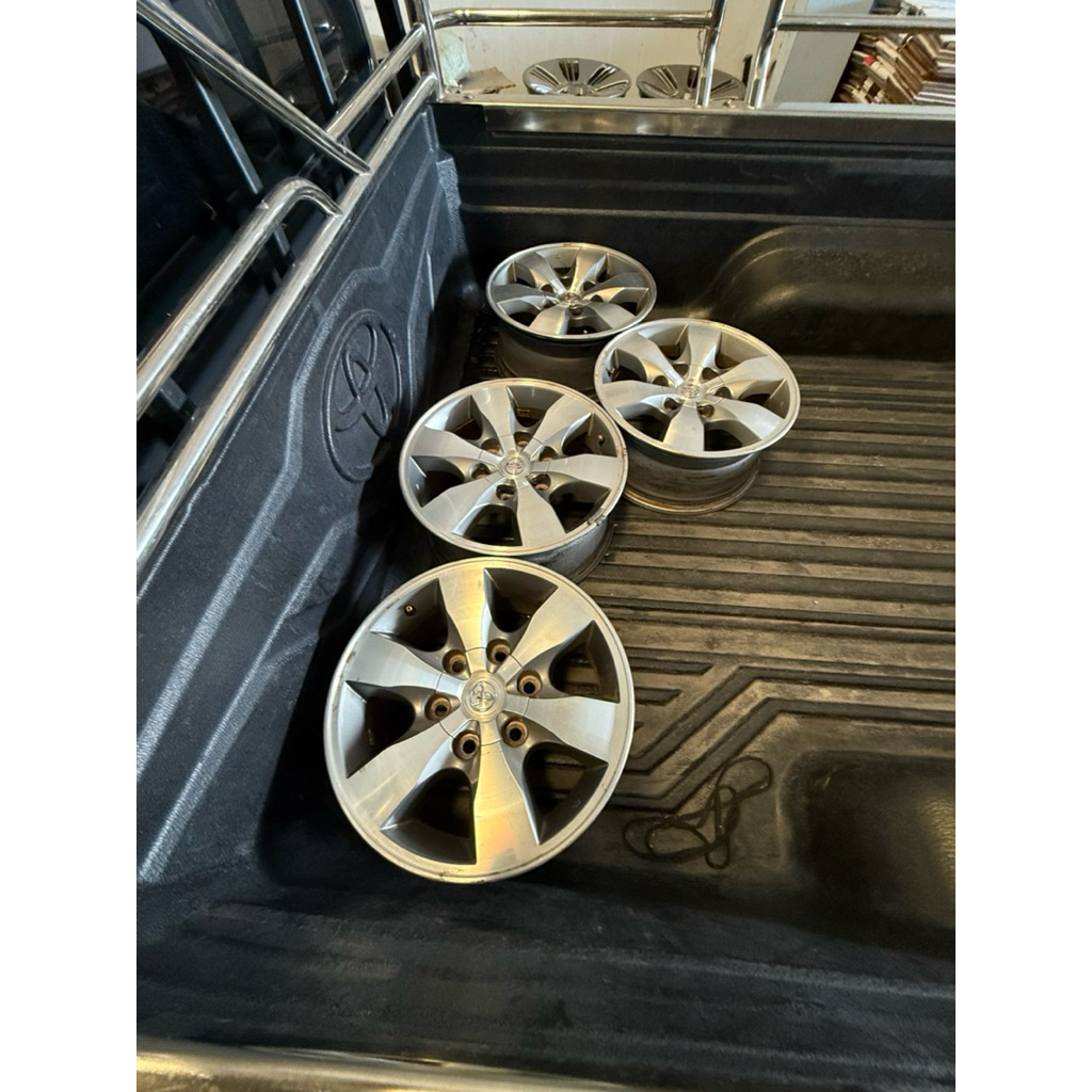 ล้อแม็กซ์ Toyota fortuner ขอบ16 6รู139 ราคาต่อวง ซื้อแยกวงได้