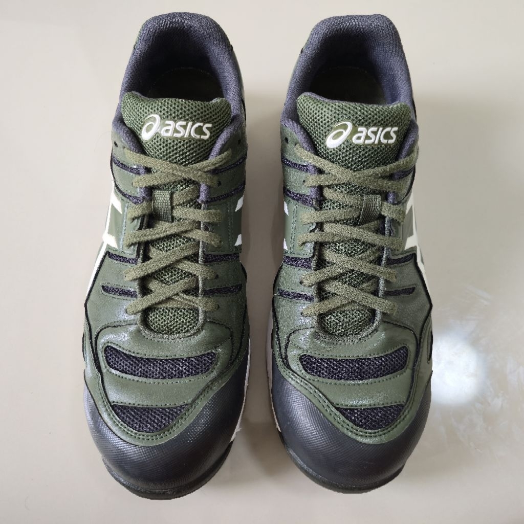 รองเท้าเซฟตี้ ASICS FCP103  มือสอง
