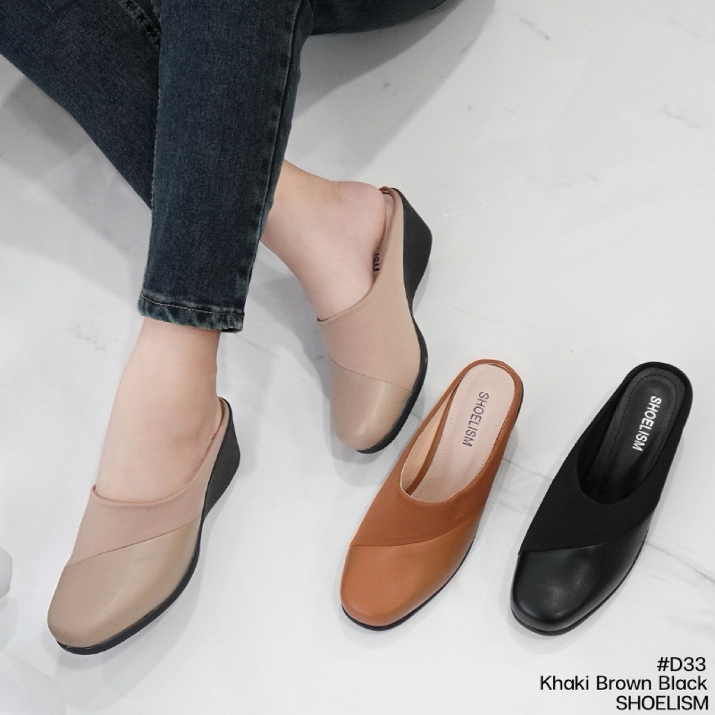 (ขนาดใหญ่กว่าปกติ ลด 1 ไซส์จากที่ใส่ปกติ) Loafers ดีไซน์เรียบแต่เก๋ (SS D33) ใส่ปรเดินสบายตลอดวัน