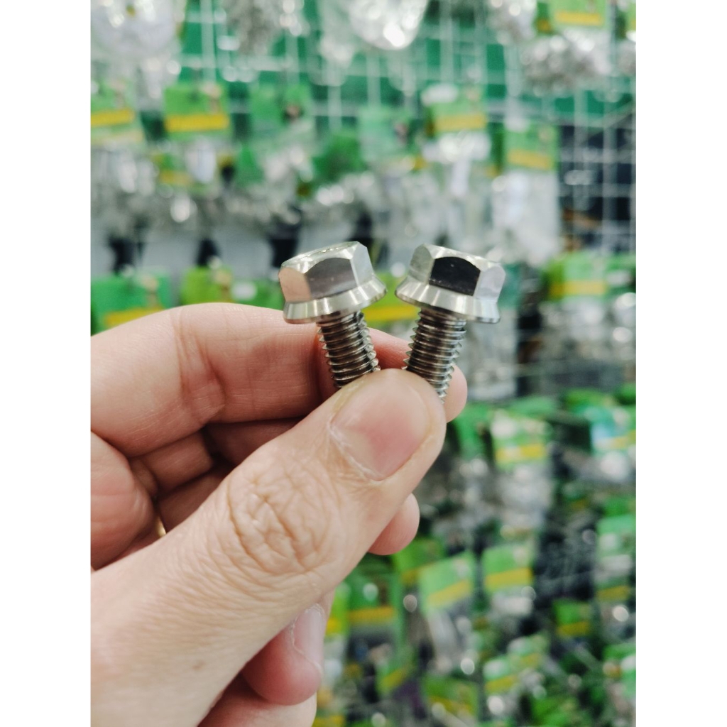 น้าคมน็อตซิ่ง น็อตยึดปั้มปักข้าง(ปั้มกับขา)งานมือ(ราคาต่อ1ชุด=2ตัว)