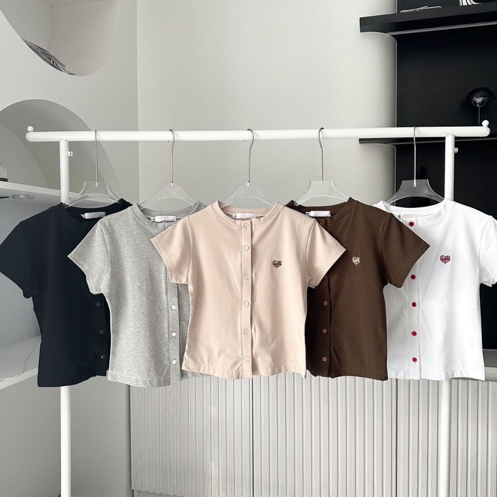 Baby Heart เสื้อยืดงานปักกระดุมหน้ามีไซต์🍒พร้อมส่ง