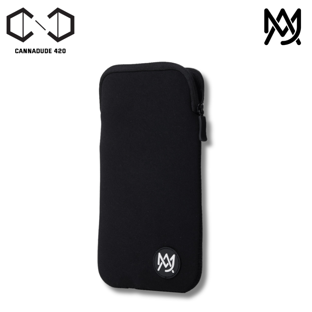 MJ Arsenal - Padded Zipper Pouch กระเป๋า กระเป๋าพกพา สำหรับนักเดินทาง 420