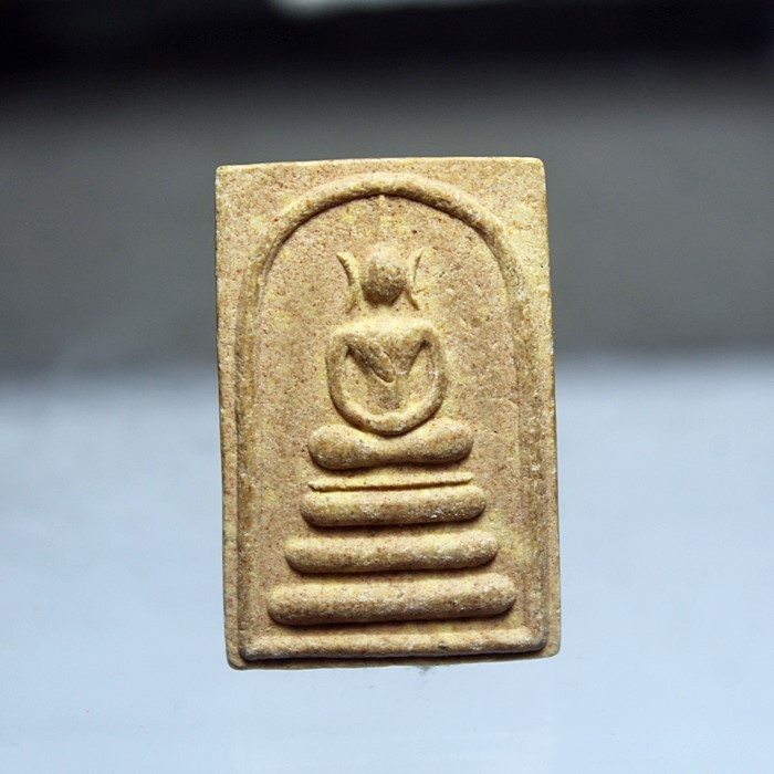 P612พระสมเด็จ อุตรดิตถ์ 2548 เนื้อผง สภาพสวยๆเดิมๆ