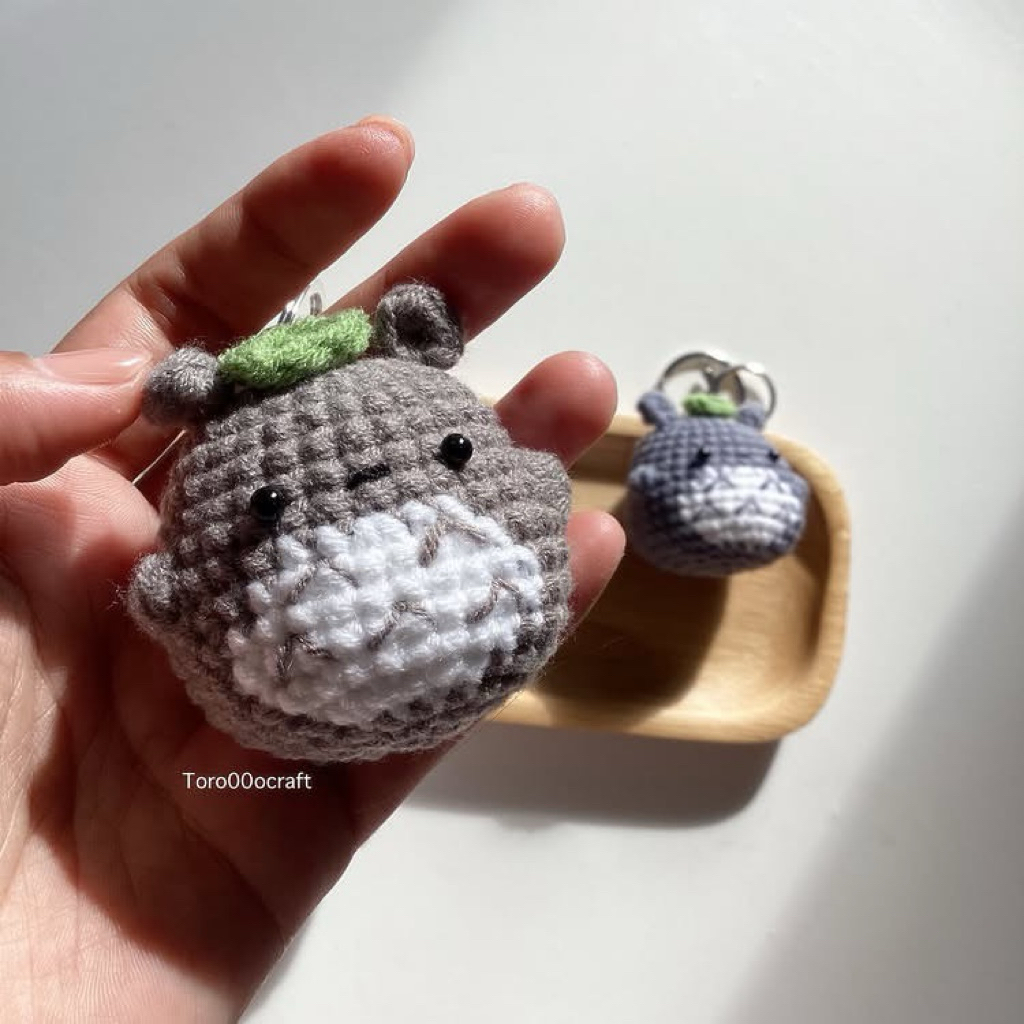 พวงกุญแจโตโตโร่จิ๋วถักไหมพรม - รูปที่ 2