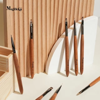 Majikku พู่กันทำเล็บ เพ้นท์เล็บ งานละเอียด เส้นคม สไตล์ที่คุณคุมได้ Professional Nail Art Brush