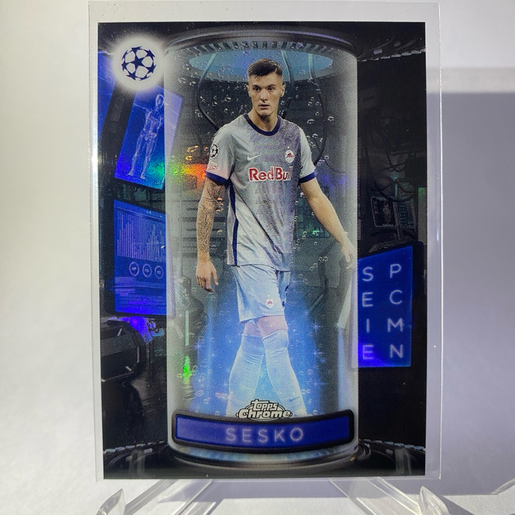 การ์ดนักฟุตบอลสำหรับสะสม BENJAMIN SESKO , SALZBURG, TOPPS CHROME 2023