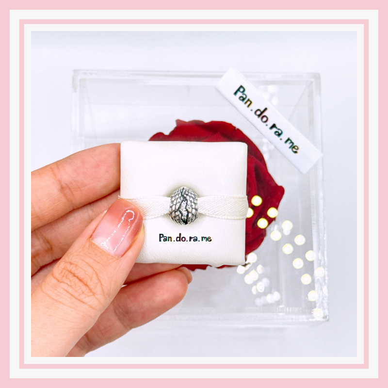 [พร้อมส่ง สินค้าแท้ 💯] ชาร์ม GOT Game of Thrones Sparkling Dragon Egg Charm