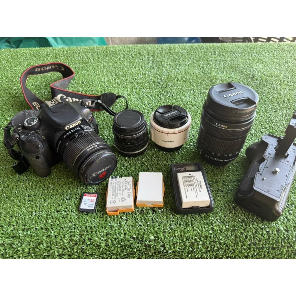 (มือสอง)กล้องCanon EOS 600d พร้อมของแถมหลายรายการ