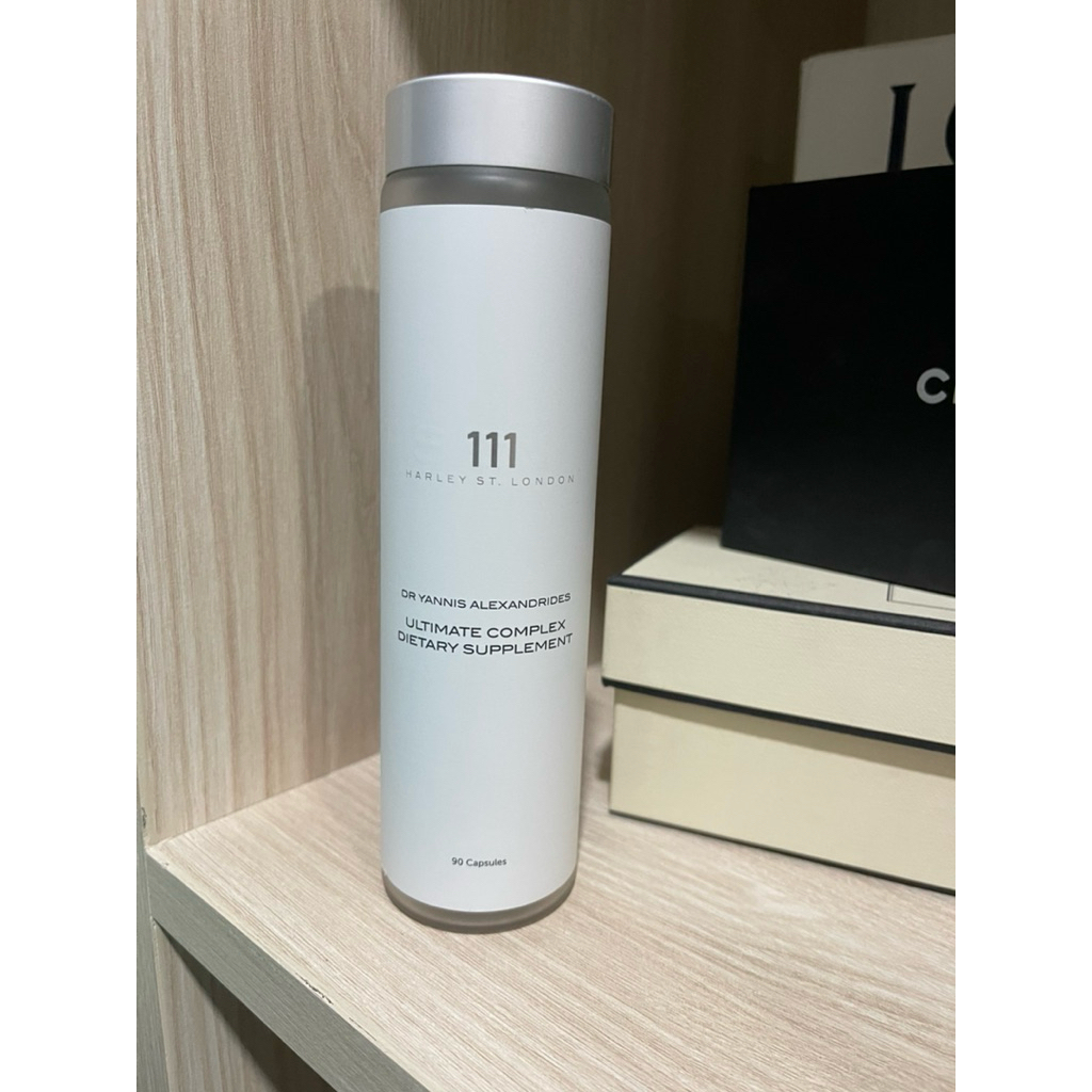 (Used) ขวดเปล่าวิตามิน 111skin รุ่นใหม่ล่าสุด (วิตามินสุดปัง ขวดละ 5000 กว่า) เอาไปตั้งโชว์ ใส่ของ ใ