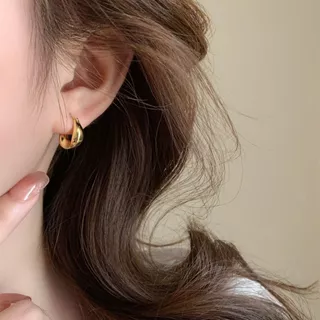 DOLIA [พร้อมส่งจากไทย] ต่างหูห่วงเงินแท้ S925 ต่างหูห่วงโลหะดีไซน์เก๋ไก๋สไตล์มินิมอล สำหรับผู้หญิง A28