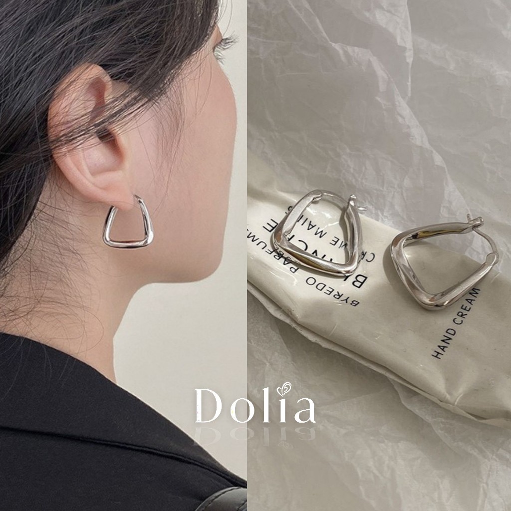 DOLIA [พร้อมส่งจากไทย] ต่างหูห่วงเงินแท้ S925 ต่างหูบิดสี่เหลี่ยม ต่างหูสไตล์เกาหลี ราคาต่อ 1 คู่ A02