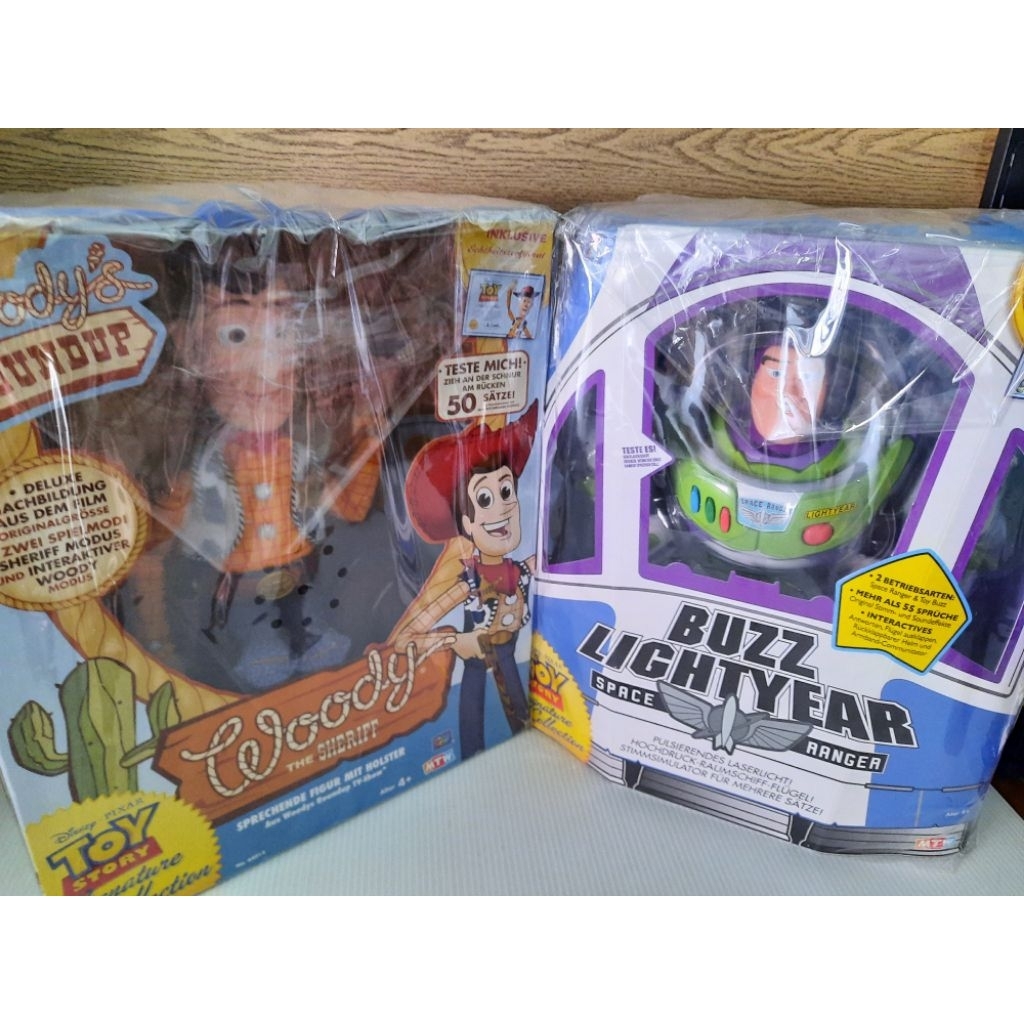 Toy Story Signature Collection Buzz Light Year + Woody by Thinkway *German voice