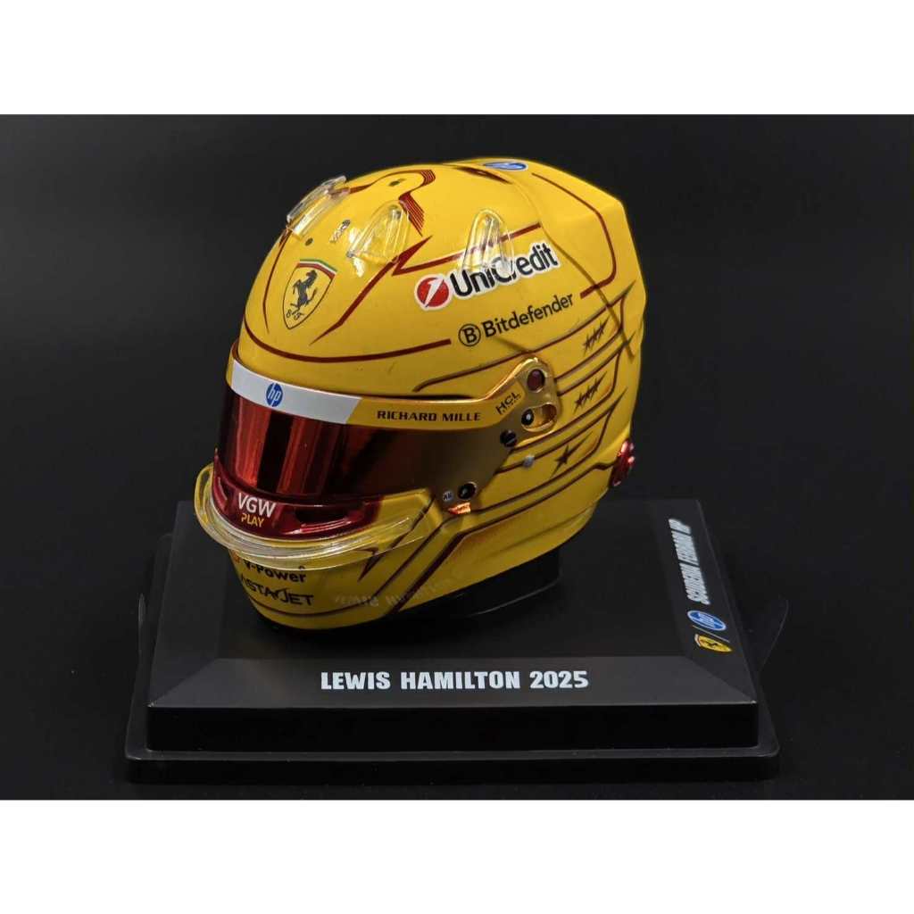 Looksmart 1:5 - Ferrari Lewis Hamilton 2025