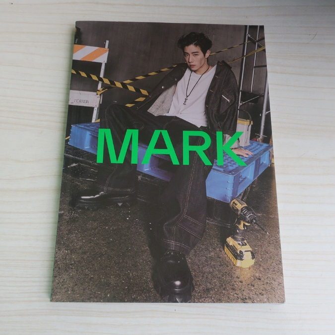 MARK got 7 photobook - หนังสือภาพมือสอง