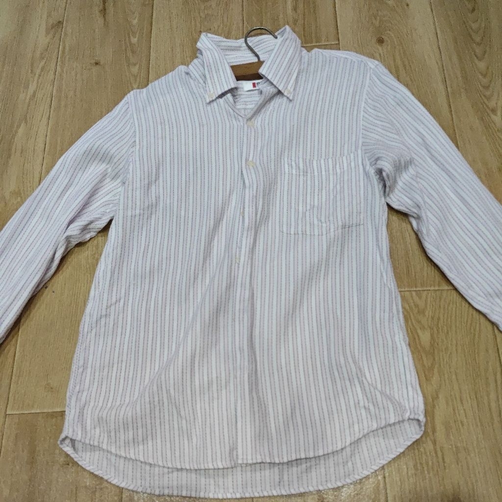 เสื้อเชิ้ตแบรนด์ gq ลายทาง size SS S อก34