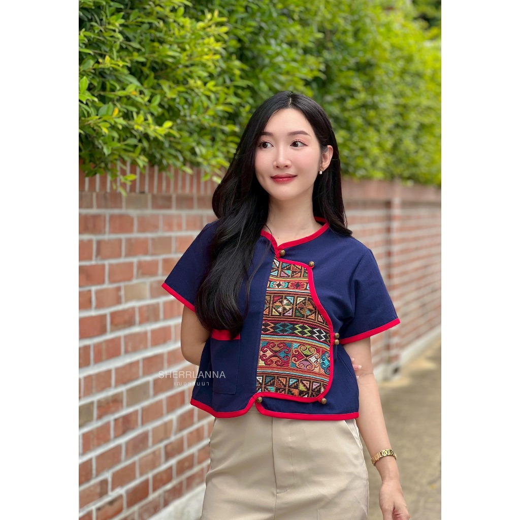 เสื้อผ้าฝ้ายพื้นเมือง ป้ายแขนสั้นแต่งลายกราฟฟิค