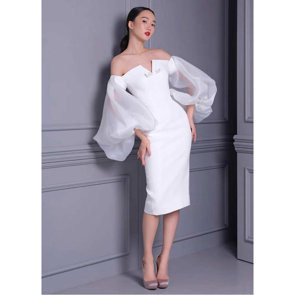 ชุดแต่งงาน ชุดเจ้าสาว สีขาว POEM แท้