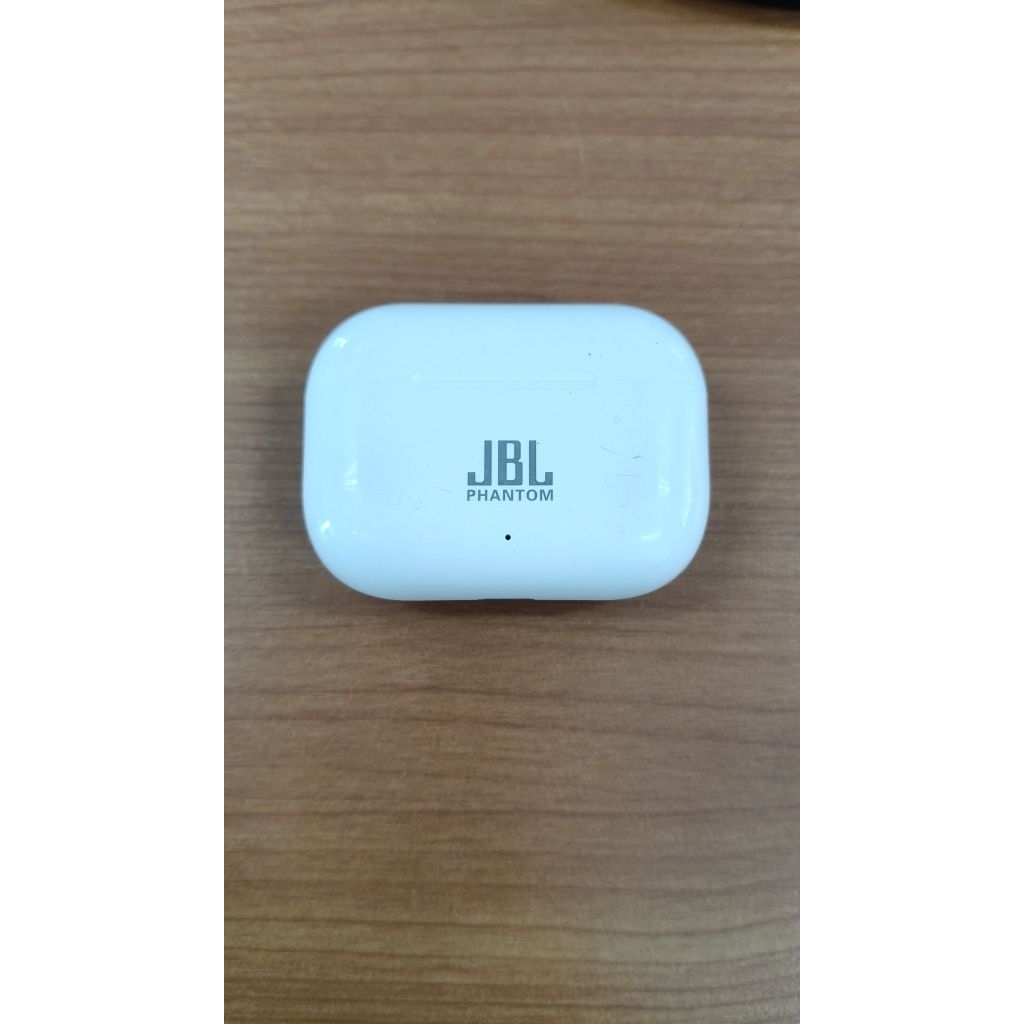 หูฟังไร้สาย JBL Phantom