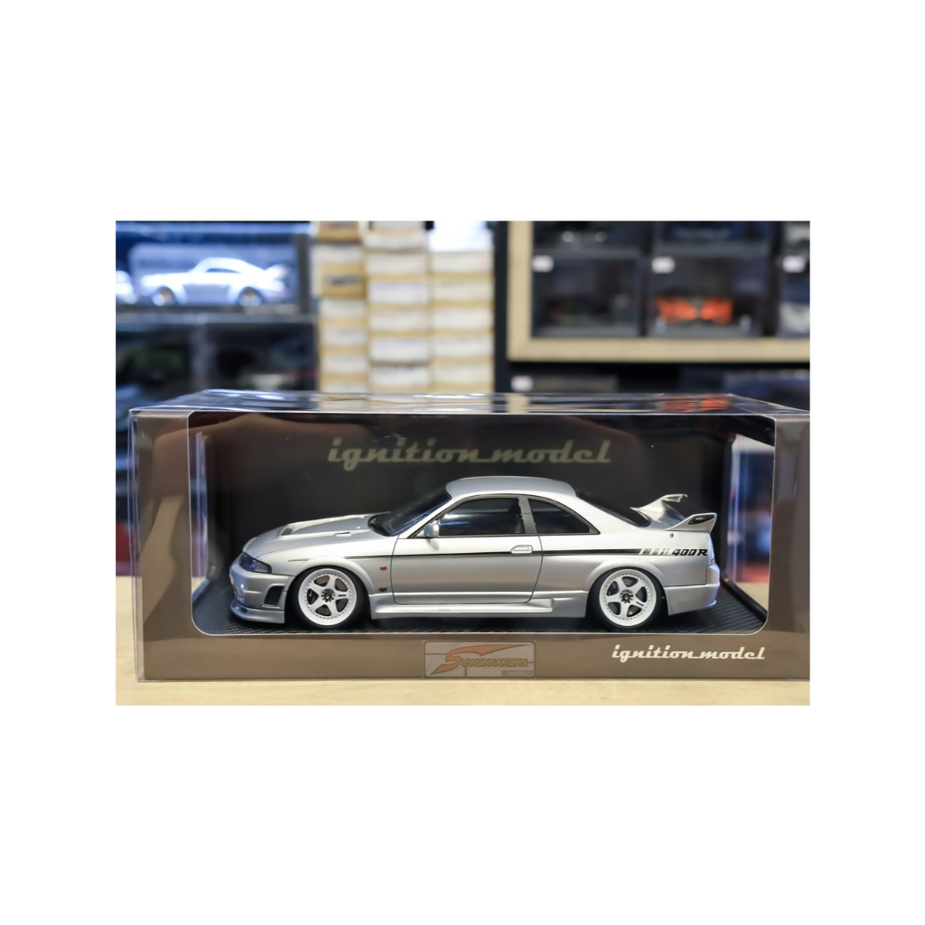 Ignition model  3654 1/18 NISMO 400R (BCNR33) Silver