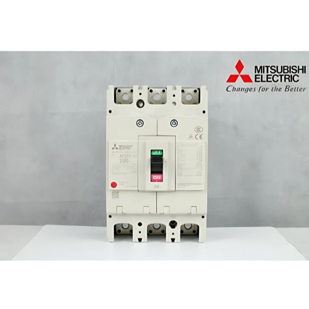 Breaker เบรกเกอร์ มิตซูบิชิ MITSUBISHI NF250 CV 3P 150A