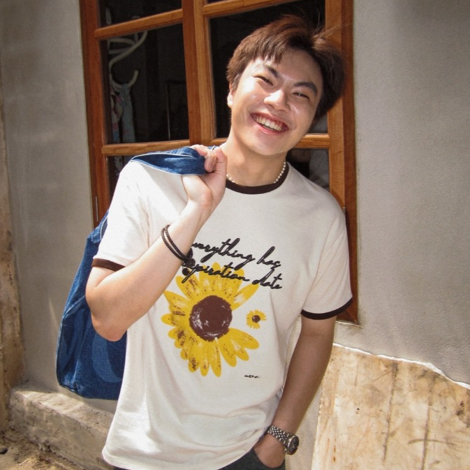 Bloomy Ringer T-Shirt