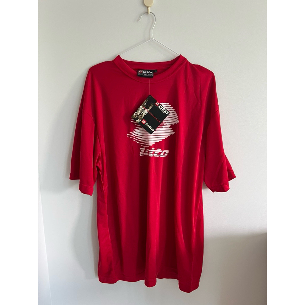 เสื้อยืด LOTTO ไซต์ L สีแดงล้วน งานป้ายมือ 1