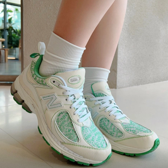 GANNI x New Balance NB 2002R low cut beige ของแท้ 100%