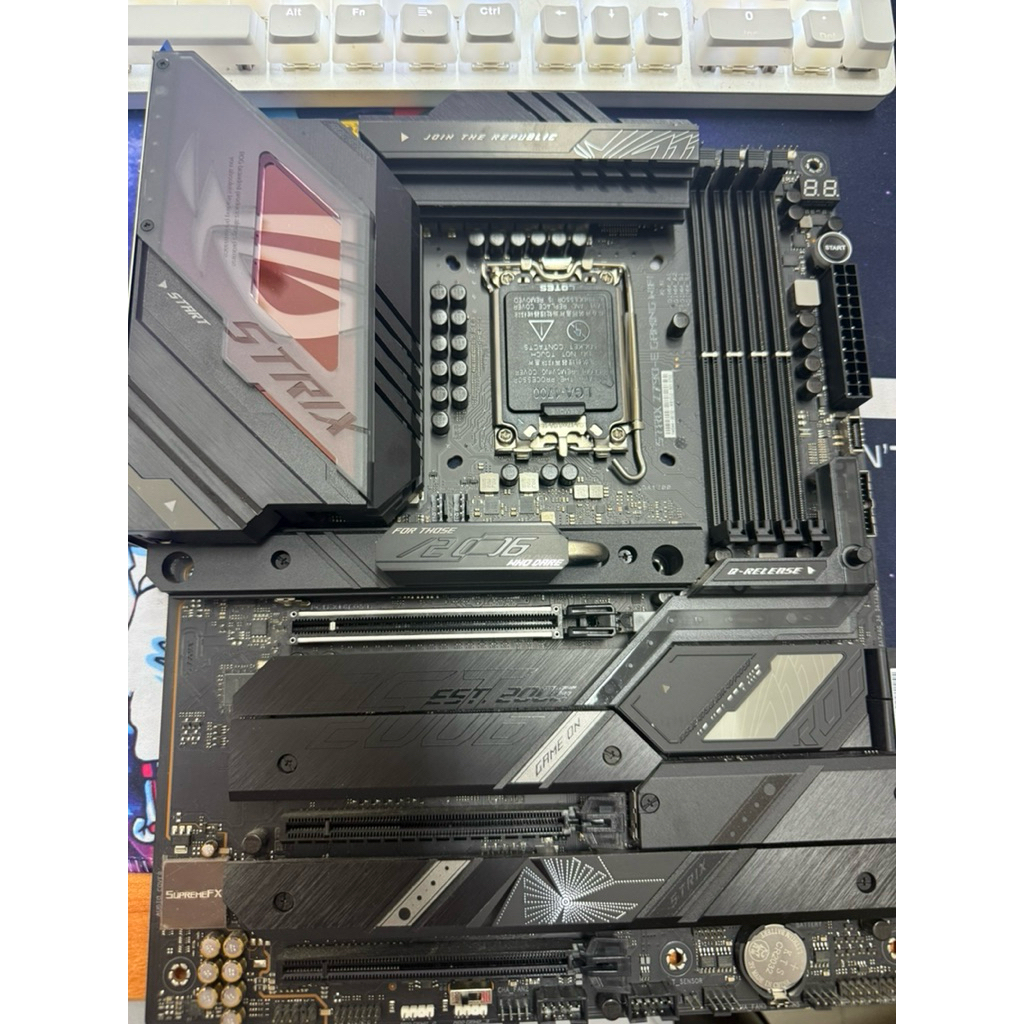 Z790-E ROG STRIX WIFI 6E มือสอง