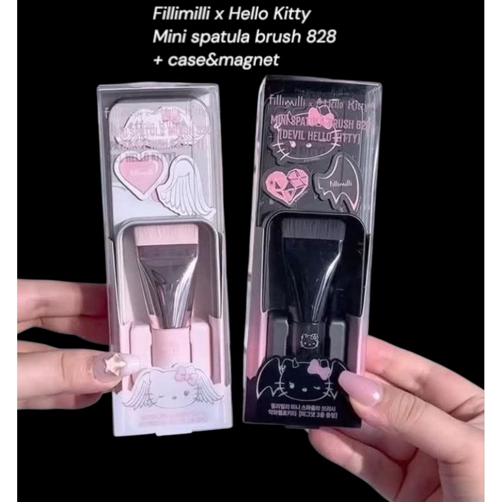Fillimilli x Hello Kitty Mini spatula brush 828 + case&magnet แปรงช่วยปาดรองพื้นให้เนียนกริบ เสมอกัน
