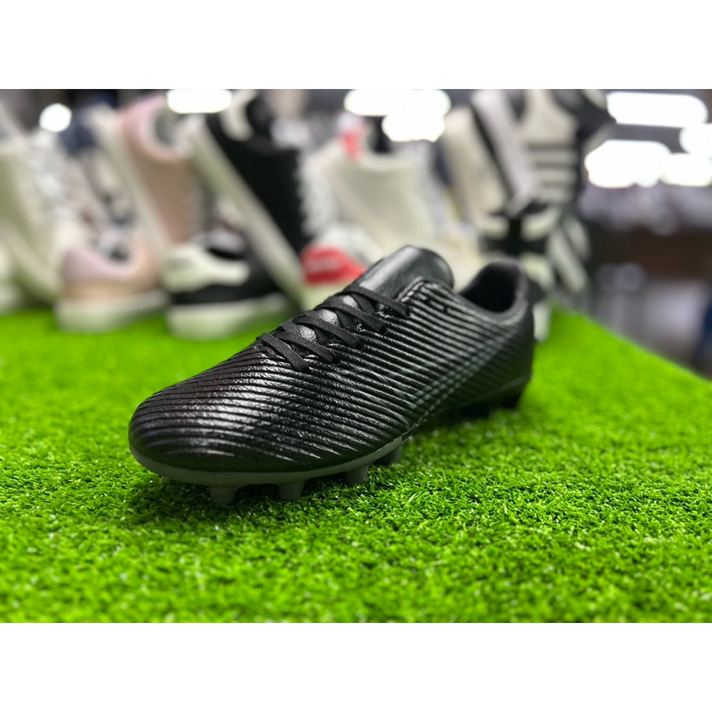 สตั๊ด Wingz สีดำ แท้