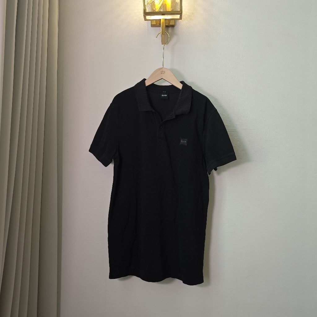 BOSS HUGO BOSS – Slim Fit Washed Black Polo Shirt (มือสอง)