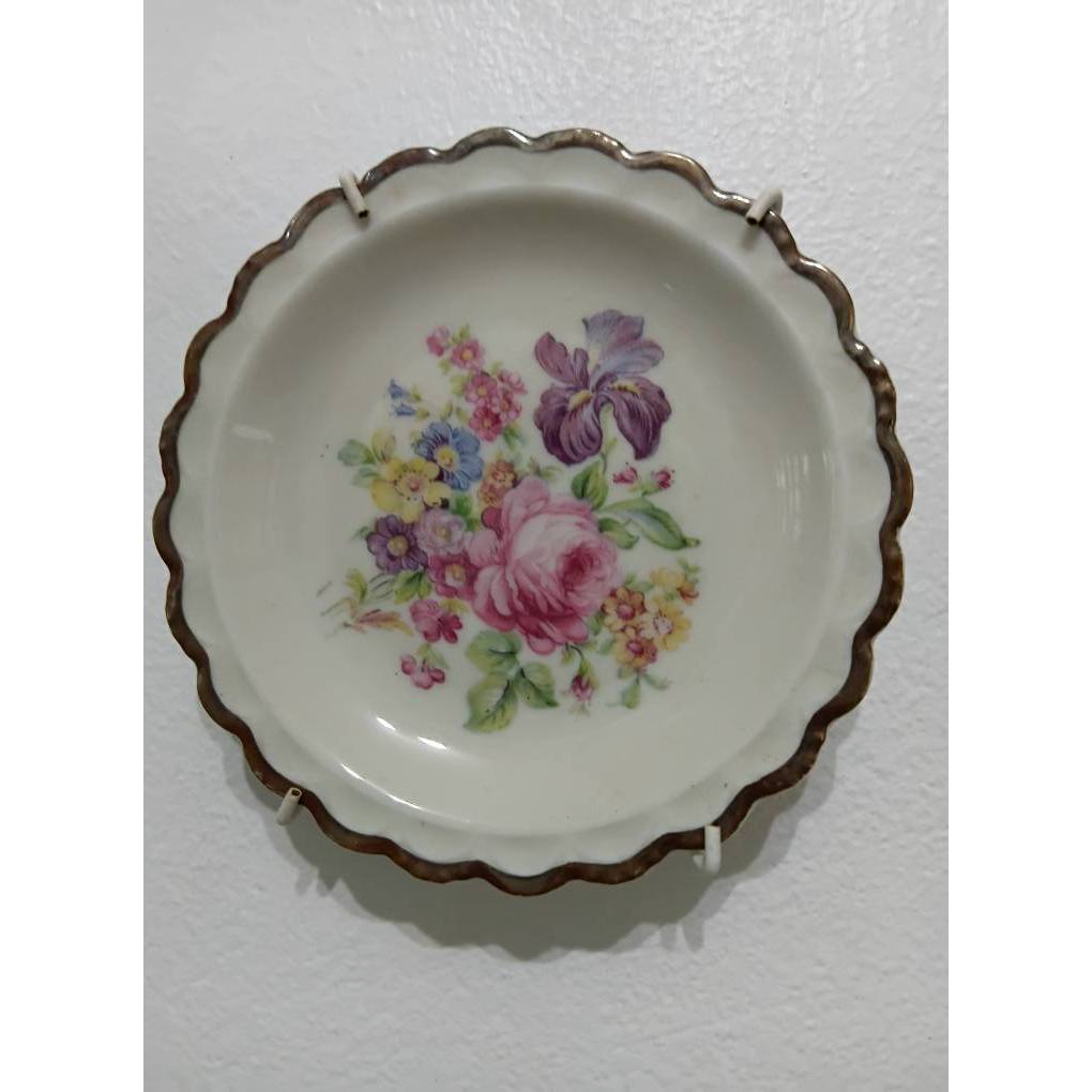 จานกระเบื้องเคลือบ Winterling, Matktleuten. Bavaria GERMANY