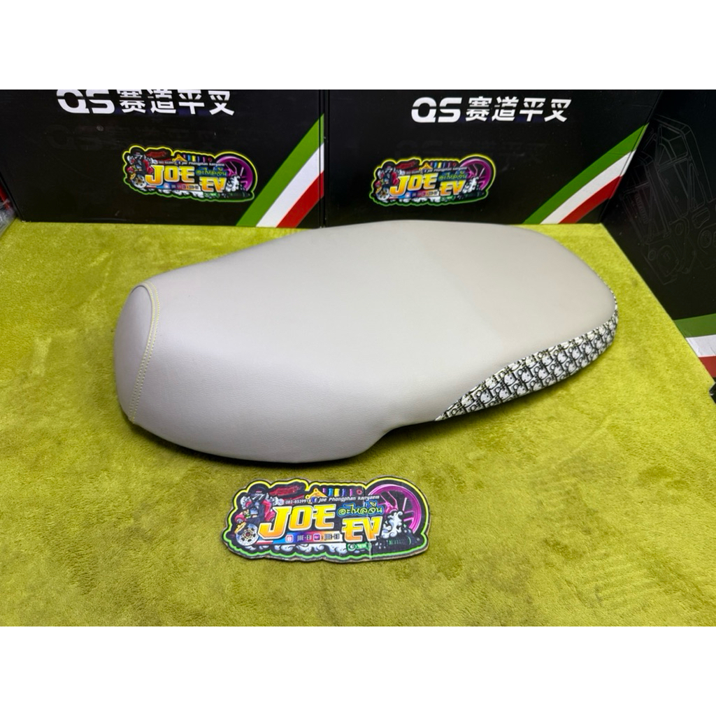 เบาะปาดรถไฟฟ้าZ2-Max-1-C-Lion