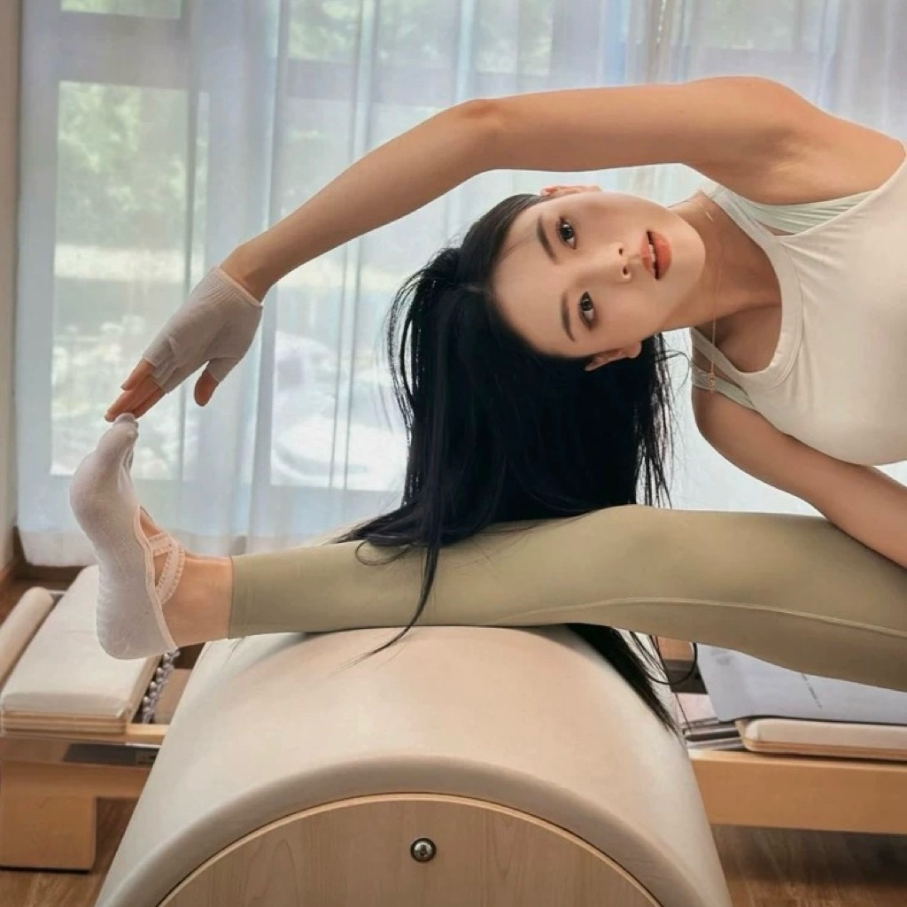 (7 สี) ถุงมือโยคะ พิลาทิส กันลื่น ลูกไม้ ถุงมือสําหรับออกกำลัง Pilates yoga ราคา ถูกที่สุด ดีลบีเคเค แกลเลอรีภาพที่ 5