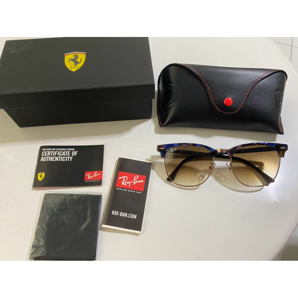 แว่นกันแดด RayBan Clubmaster RB3016F ของแท้ 100%