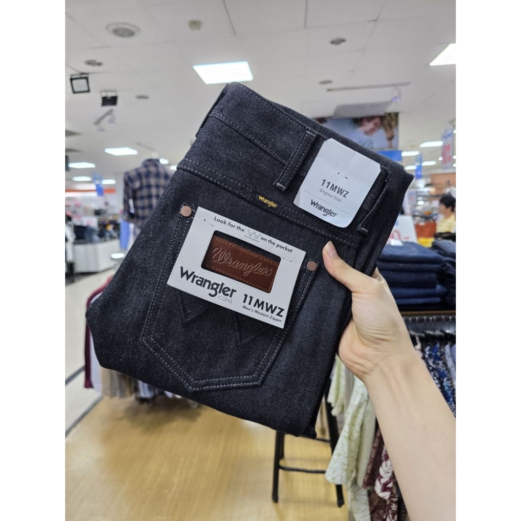 กางเกงยีนส์ Wrangler ผู้ชาย ทรงกระบอกเล็กOriginal Slim 11MWZ ผ้าดิบ 14Oz. ไม่ยืด สีมีทไนท์ด้ายเทา รุ