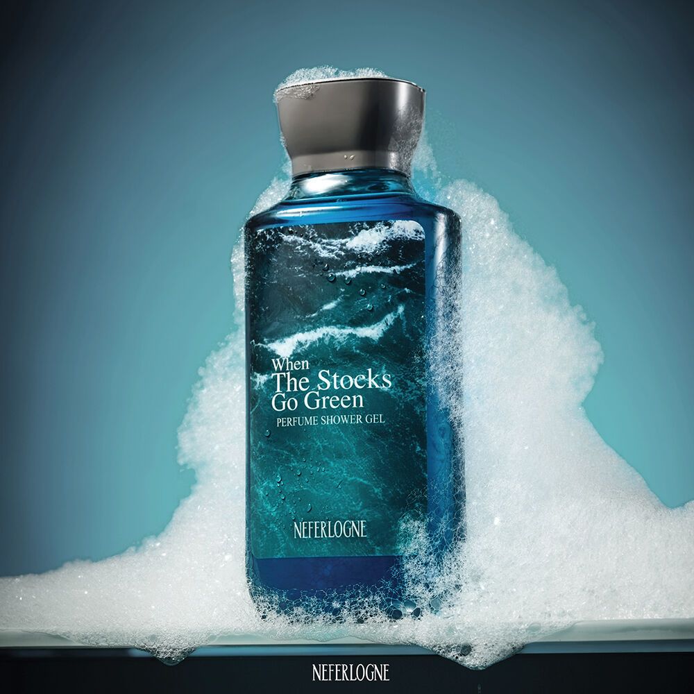 Neferlogn เจลอาบน้ำกลิ่น  Sakura Cherry Blossom และ When The Stocks Go Green ขนาด 300ml.