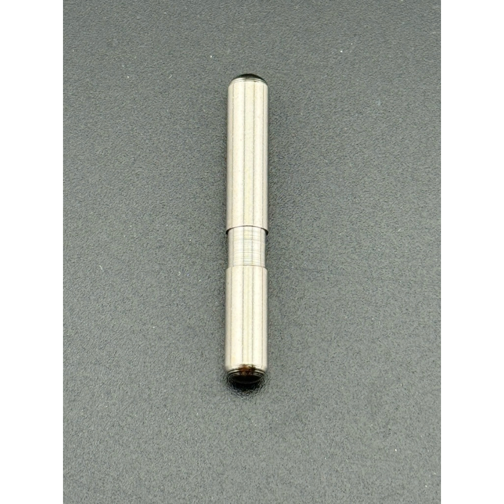 ขากราวด์เสริม สำหรับหัวปลั๊กAC แบบEU (Ground Pin ,Ground Rod)  แบบมีร่อง(เวลาดึงออกขากราวน์ไม่ติดคาปลั๊ก)