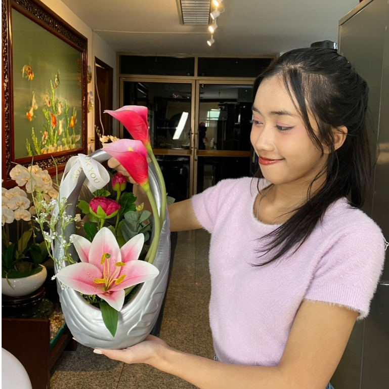 Akara Dokmaii กระเช้าดอกไม้ปลอม กระเช้าดอกไม้แสดงความยินดี - รูปที่ 6