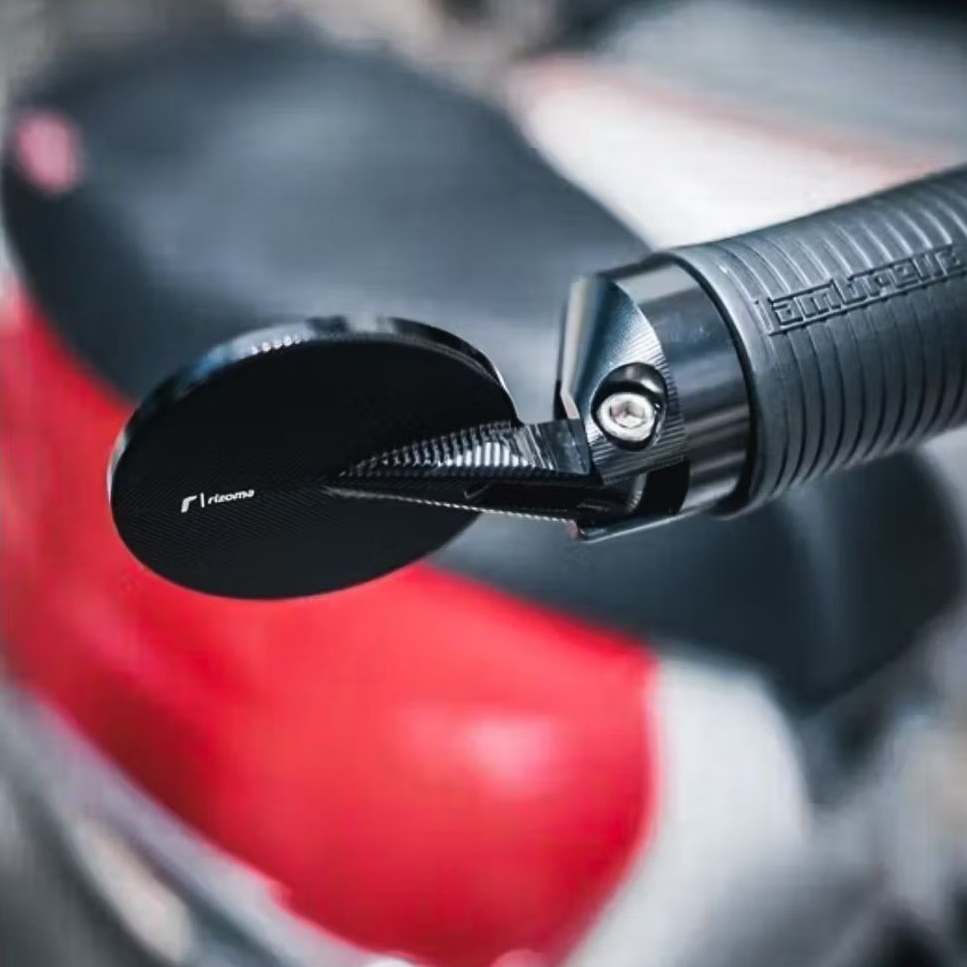 หล่อสุดๆ!!กระจกปลายแฮนด์ R - Mini Plus+2 สปอร์ต หล่อ สวย เลนส์กว้าง งานCNC คุณภาพสูง : Pocenti Scooter