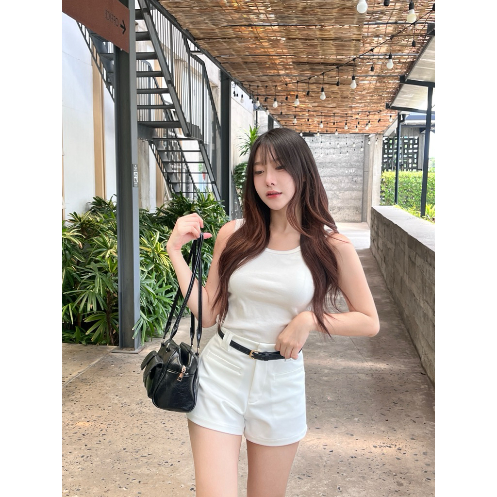 Yada Pants | Lisa shorts กางเกงขาสั้น เจาะกระเป๋าหน้า หูเข็มขัดคู่ ผ้าโรเชฟ รูปที่ 2