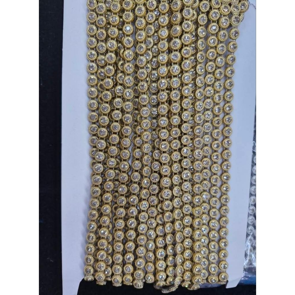 ยกพับ10 หลา สังวาลย์เพชร สังวาลย์เส้น อะไหล่ตกแต่งชุด เครื่องประดับตกแต่งพลอยเทียม - รูปที่ 2