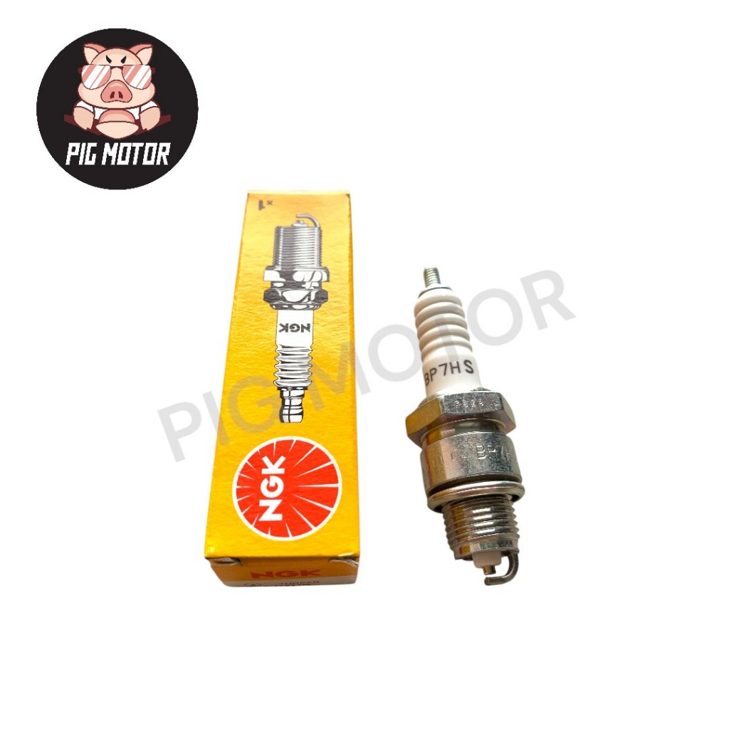 หัวเทียน BP7HS NGK แท้100% ( 2 จังหวะ เกลียวสั้น ) NOVA/TENA/DASH/Y100/Y111/Y80/ALFA/RC80/RC100/SPRINTER/RXS/RXK/DIO
