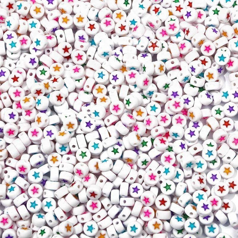 No.5 ลูกปัดตัวอักษร เลือกอักษรได้ พื้นสีขาวอักษรสี แบบกลมแบน ทรงเม็ดยา ลูกปัดตัวอักษรภาษาอังกฤษ A-Z ลูกปัดทำพวงกุญแจ - รูปที่ 2