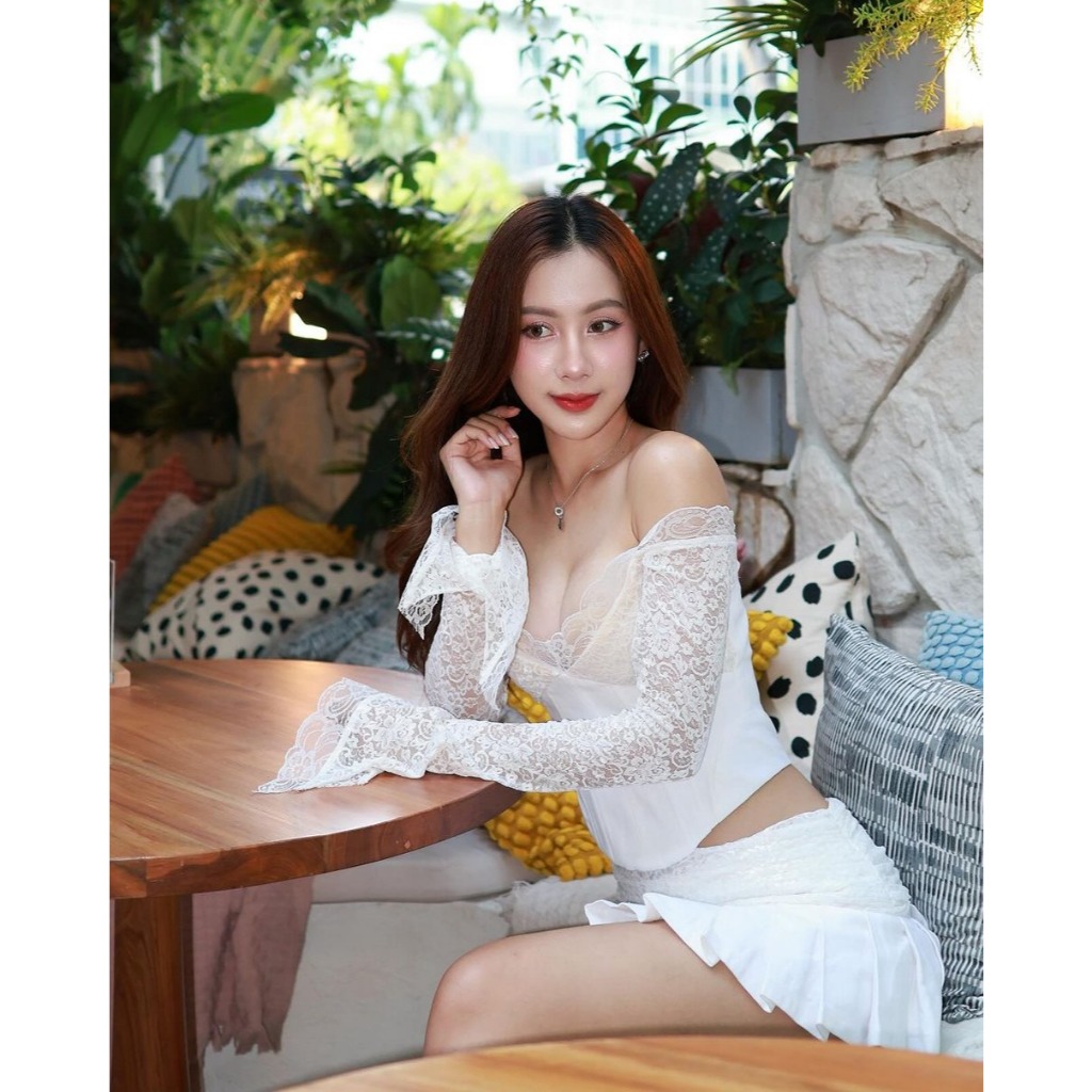 LSOUL - Selina Set ชุดเซ็ตเสื้อครอปแขนยาวเปิดไหล่ + รูปที่ 3
