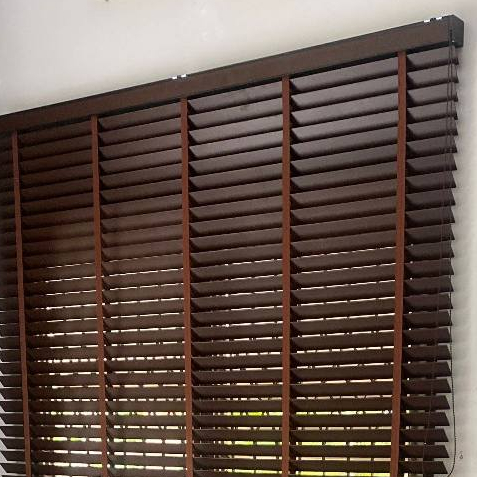 ตกแต่งบ้าน มู่ลี่ไม้ โฟมวูด Foamwood Blinds - A25-28 Umber Color ขนาดใบ 50mm. ส่งด่วน สั่งเลย