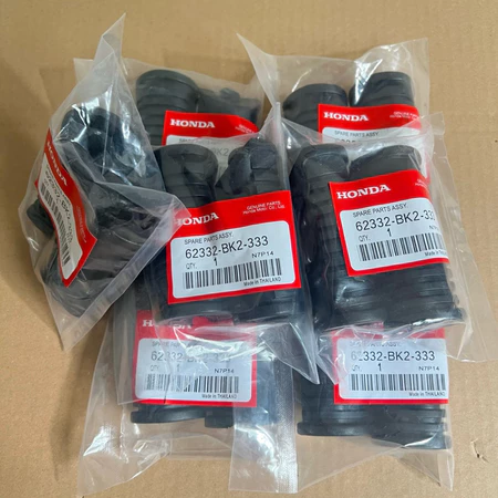 ยางพักเท้าหน้าWaveแท้ ใส่ได้กับเวฟ100 W125R 125S ดรีม100 คุรุท้ายมน ยางแท้