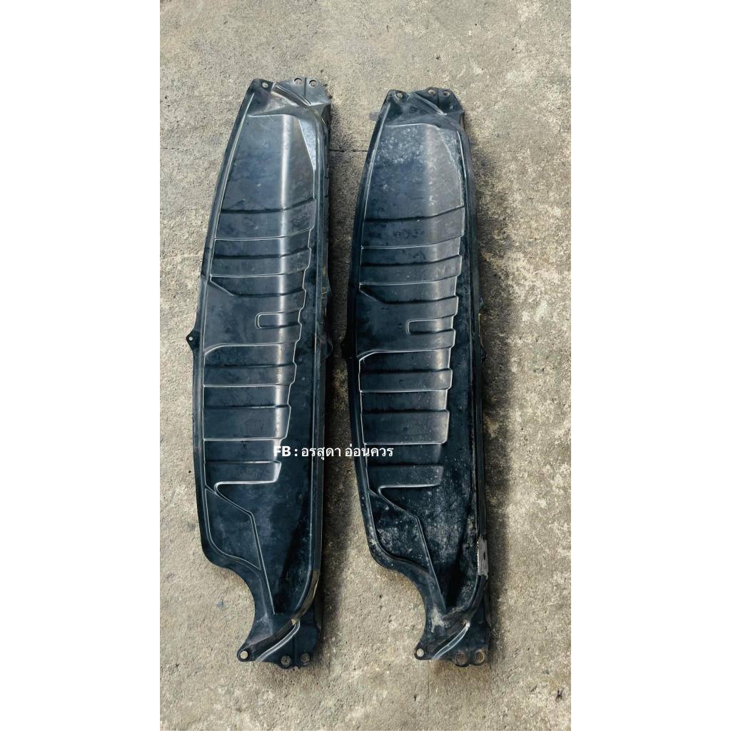 แผ่นเหล็กใต้แผงจิ้งหรีด Honda Civic FD 2006-2011 ของแท้มือสอง ถอดจากรถไทย