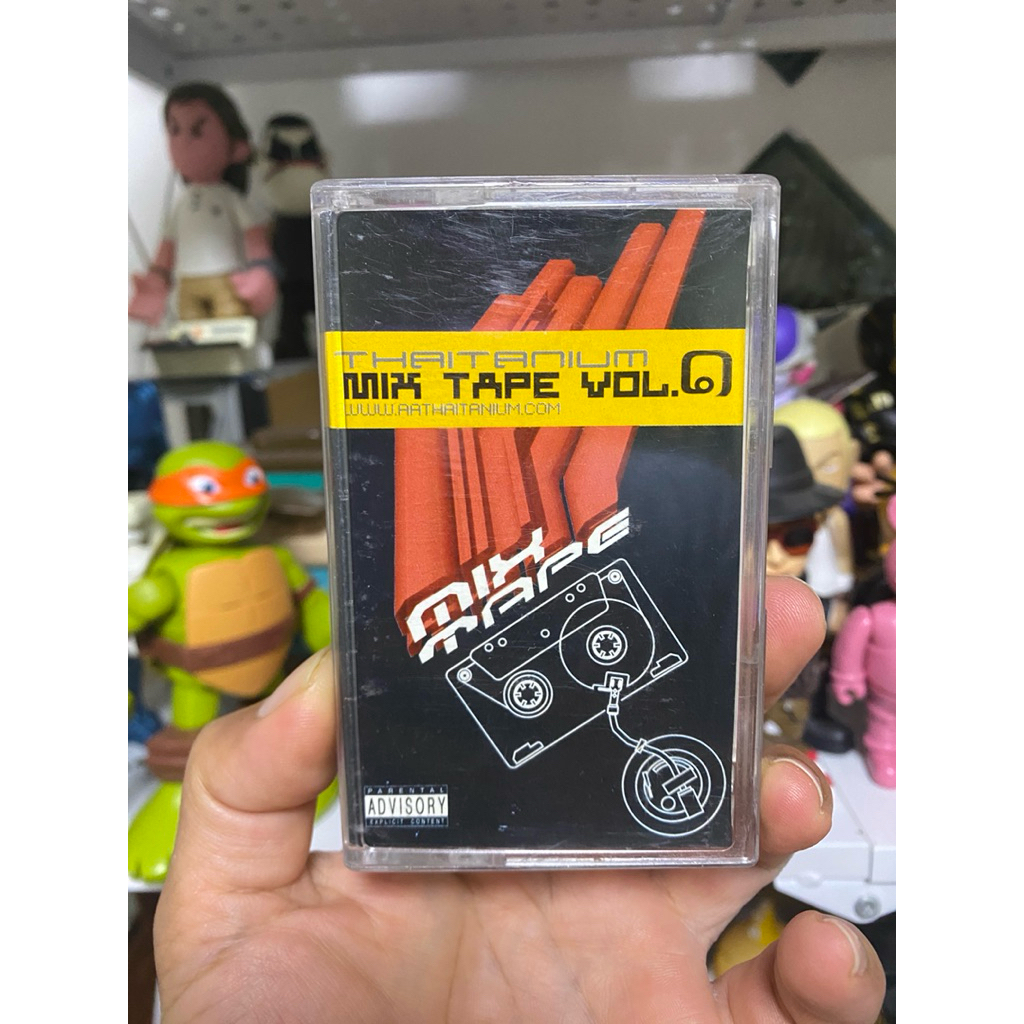 เทปเพลง ของสะสม เทปเพลง  Thaitanium Mixtape Vol. 1 สภาพสวย หายากครับ ราคา 3900 บาท